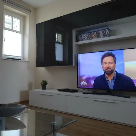 Apartment Parkblick, Whg. 17 *